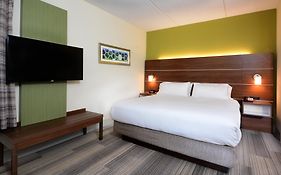 Holiday Inn Express & Suites Raleigh Durham Airport At Rtp By Ihg