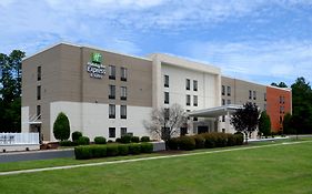 Holiday Inn Express & Suites Raleigh Durham Airport At Rtp By Ihg